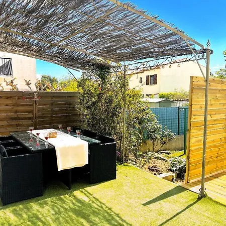 Mars Yourhosthelper Villa *