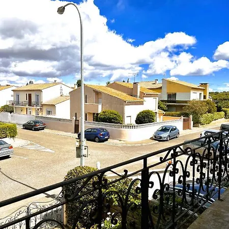 Mars Yourhosthelper Narbona