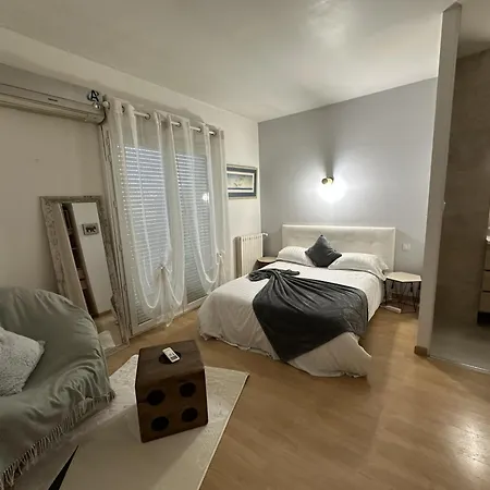 Villa Mars Yourhosthelper *