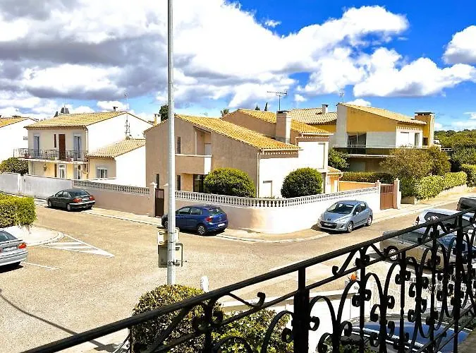 Mars Yourhosthelper Narbona