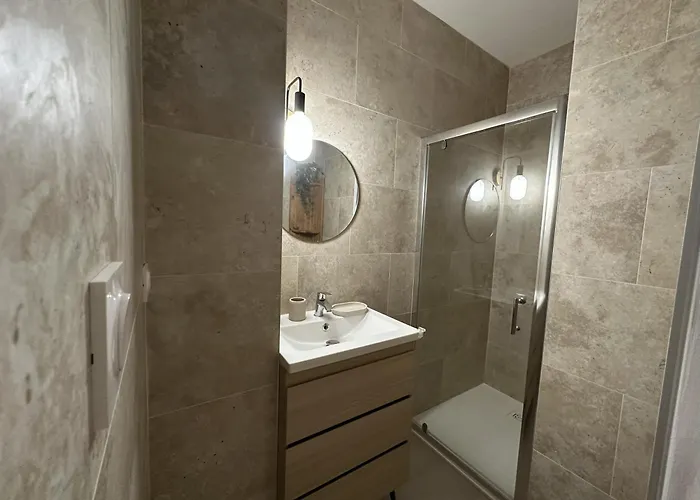 Mars Yourhosthelper * Narbona